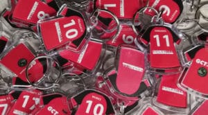 Scopri di più sull'articolo Portachiavi maglia calcio personalizzato Milano